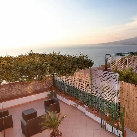 Rama Apartament Vico Equense Exterior photo